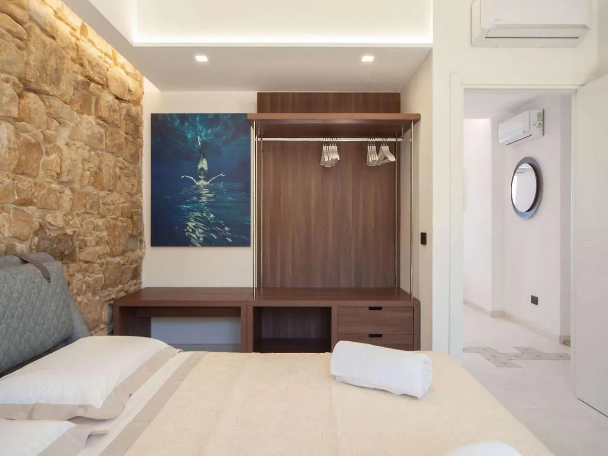 Hotel apartamentowy Maina Country Resort Naso